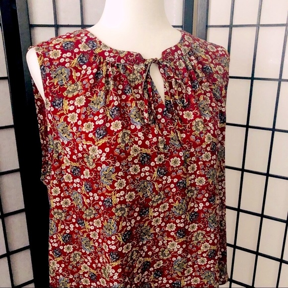 LOFT Tops - LOFT Mixed Media Tie Neck Sleeveless Red Top